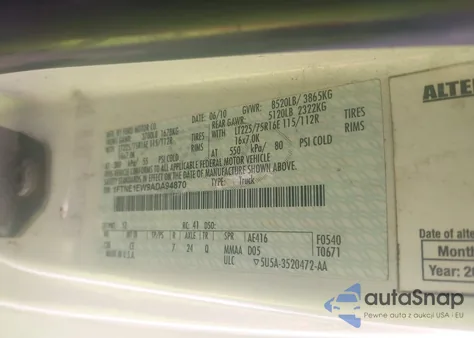 2010 Ford E-150 Commercial/Recreational z USA, uszkodzony, nr VIN 1FTNE1EW9ADA94870